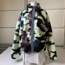 Fabletics Tahoe Teddy Jacket Women's Size Medium Camo/stormcloud