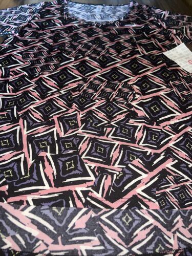 Lularoe Classic T Shirt Hi Lo Tunic 🦄 Small 6/8 4/6 Black Pink White Slinky New - Picture 3 of 12