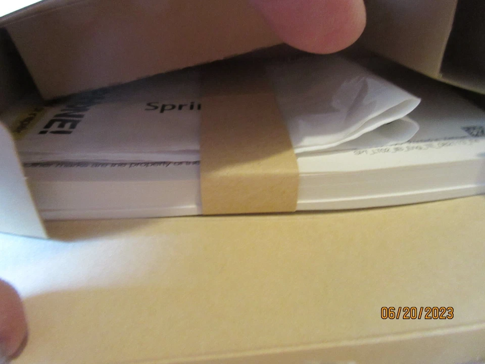 Samsung Galaxy Tab 3 4G LTE 1.7GHz Universal TV Remote Tablet Sprint Hotspot - Image 3 of 3