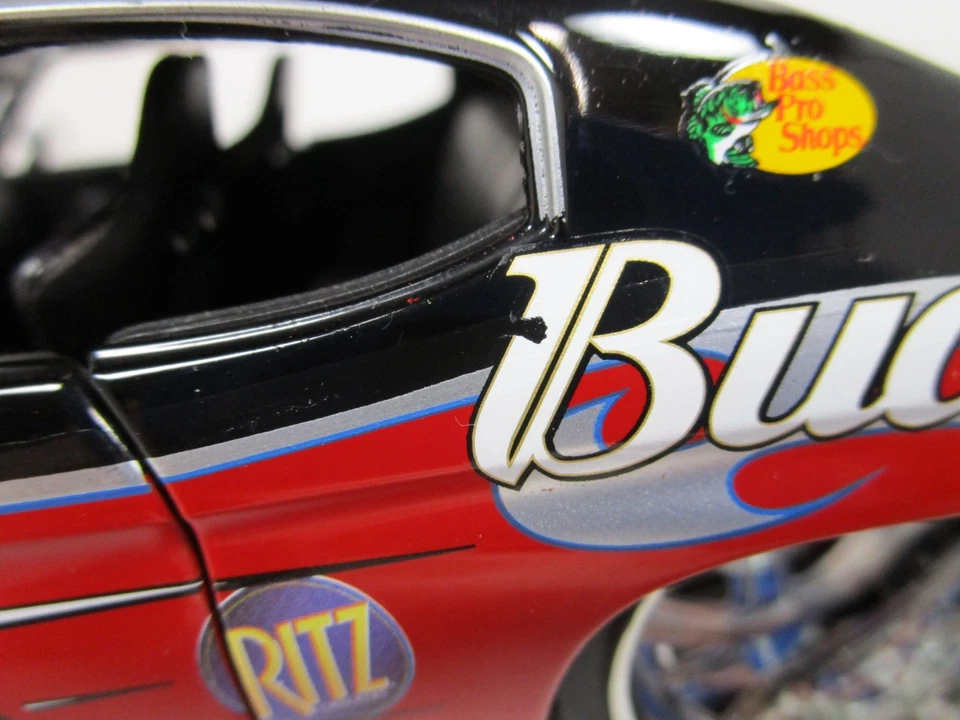 JADA 1/24 HOBBY EXCLUSIVE 1971 CHEVY CHEVELLE SS USED NICE *DALE JR. #8 *READ* - Image 2 of 4