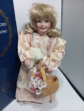 ASHTON DRAKE KNOWLES Children From Mother Goose Mary Had A Little Lamb Doll 