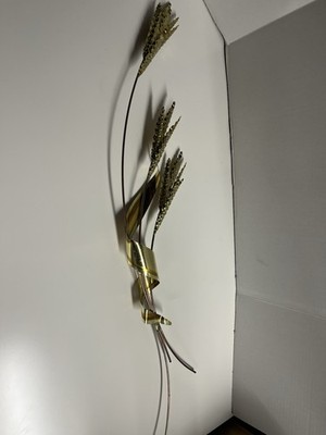 Vintage Hanging Mid-Century Gold Colored Metal Wheat Stalk (1) Sheaf Wall Art 3D