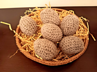 Lot of 6 Hand-Crocheted Country Farmhouse Brown Eggs 100% Wool Yarn
