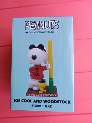 Peanuts Joe Cool Snoopy 2026 Boston Red Sox Bobblehead SGA 4/5