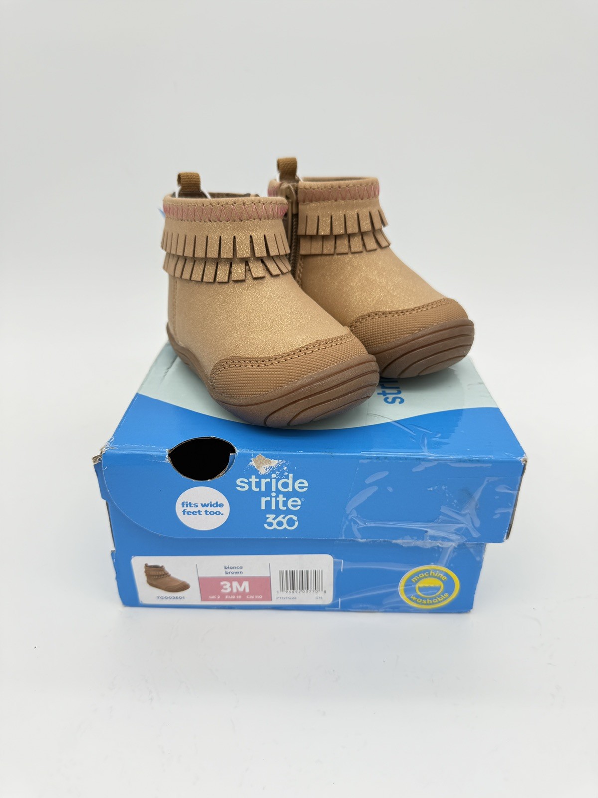 3m Fits Wide Feet Too!