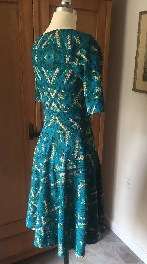 Lularoe fit and store flare dress