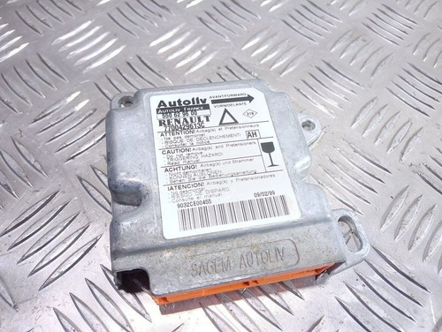 Renault Laguna I 1999 Airbagsteuergerät 7700429613C UST70532