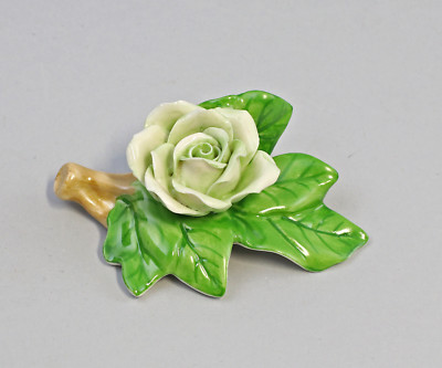9959408-d Porzellan Tischblume Wild-Rose grün Ens/E.Bohne 10x4x6cm