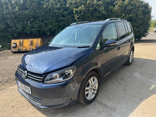VOLKSWAGEN TOURAN SE TDI 2011 - 61 PLATE - Picture 6 of 11