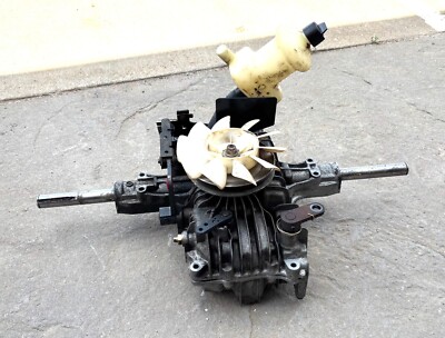 John Deere Lx277 Transmission AM123275 Tuff Torq K62a for sale