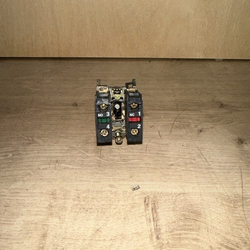 Telemecanique/schneider XB4 Selector Key Switch 2 Position - 第 3/3 張圖片