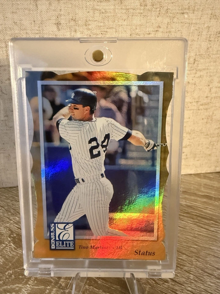 TINO MARTINEZ 1998 Donruss Elite No71 Золотой Статус Высеченная Параллель /100 - Изображение 2 из 4