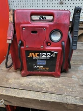 JNC1224 12 Volt & 24 Volt Jump N Carry 1700/3400 Amp  Read Description!!