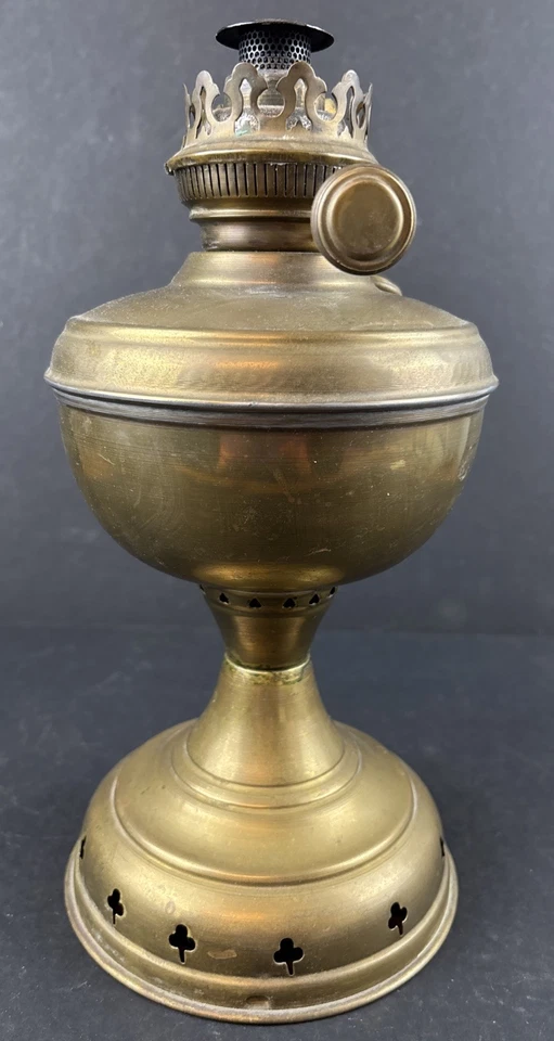 Antiga lâmpada a óleo de querosene de latão russo Otto Muller 1880 ~ lâmpada espirril ~ trevos - Imagem 2 de 4