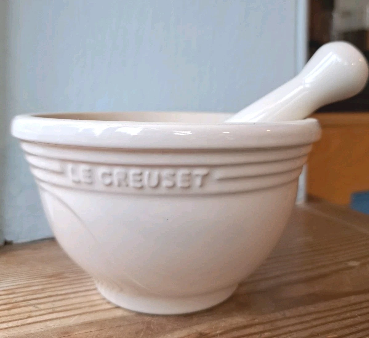 Le Creuset Ceramic Stoneware Pestle Mortar Set 0.5L 16oz Ivory Boxed