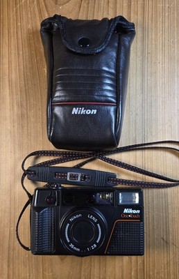 Nikon One Touch L35AF 35mm Film Camera f/2.8 Lens w/ Case Strap   Powers On