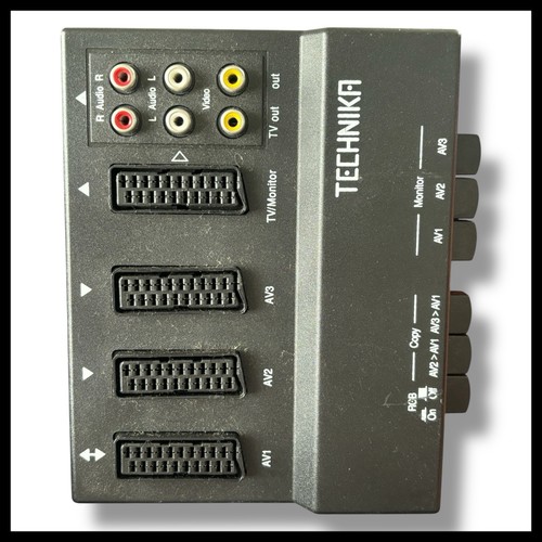 Technika 3 Way Manual SCART Switch Black Used - Free Delivery - Imagen 15 de 24