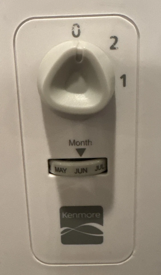 Kenmore Comfort Cool Mist Humidifier Model 3688 Antimicrobial Protection 1 Gal - Image 2 of 4