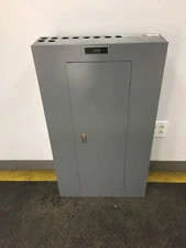 SQUARE D 225 AMP 208/120 VOLT 3 PHASE 42 CIRCUIT  MAIN LUG PANEL..P-915