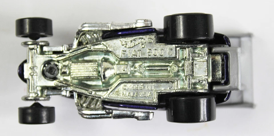 Coche de carreras Fiat 500 C púrpura Hot Wheels escala 1:64 1999 Foto 3 de 3