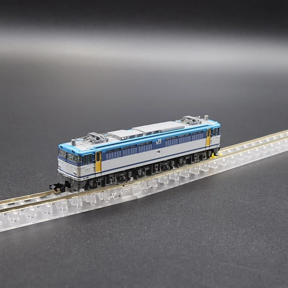 Tomix 7188 - EF65-0 Electric Locomotive (JRF Renewal Livery) - Spur N
