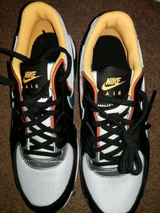 nike air max excee d2n