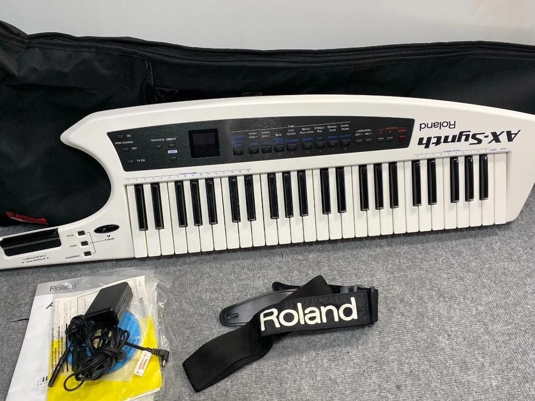 Roland AX-Synth 電子キーボード Roland AX-Synth 49-Key Shoulder Synthesizer | Reverb