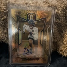 2022 Panini Gold Standard Football Cards Checklist 32