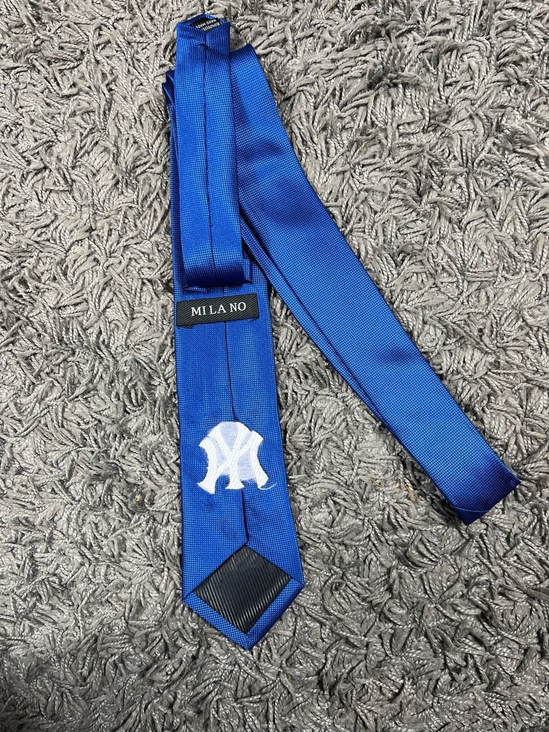 Milano New York Yankees Blue Logo Tie image 3