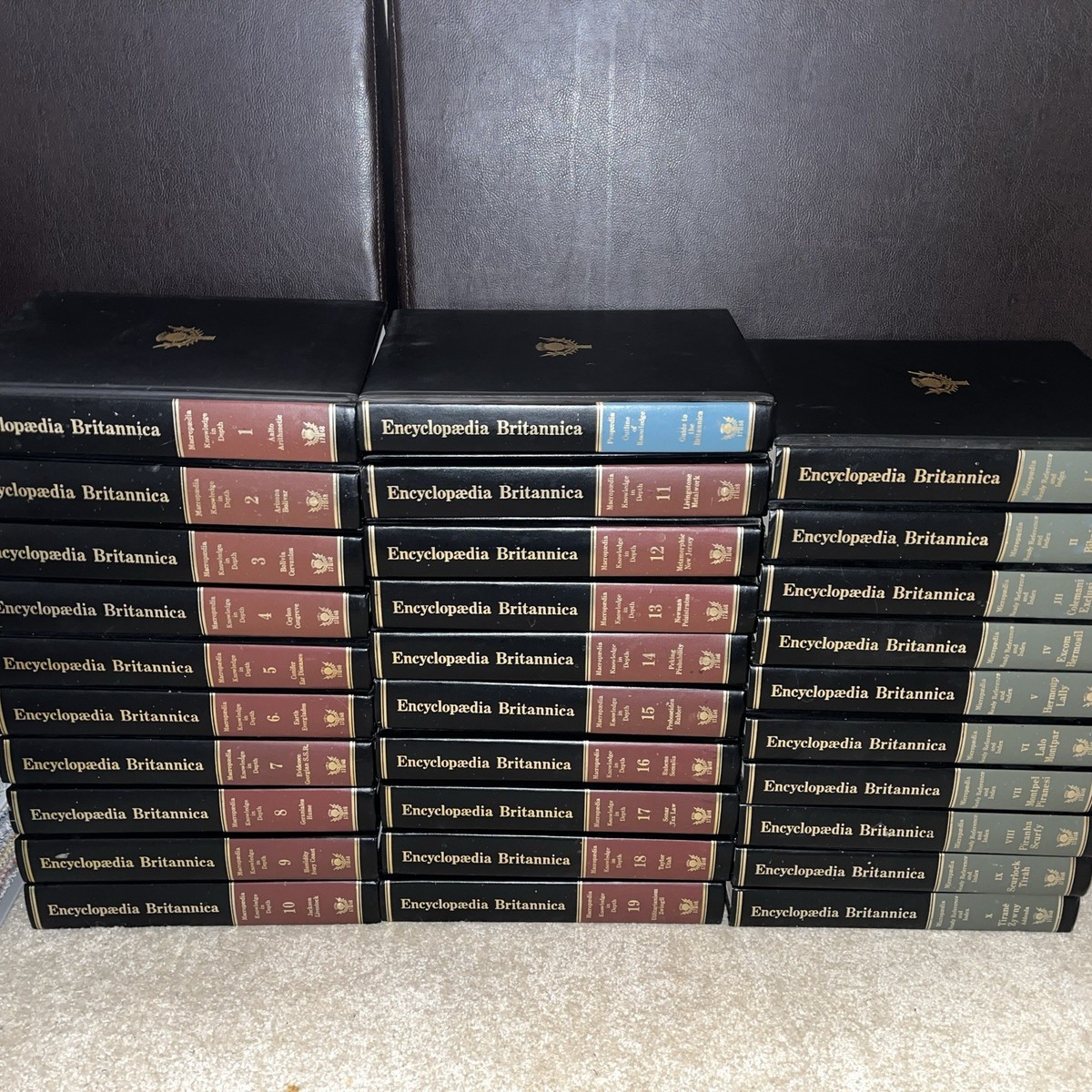 Encyclopedia Britannica 15th Edition - 1980 print - Complete Set