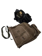 Vtg US Military Chemical Biological M17 Gas Mask & Carry Bag Components Army