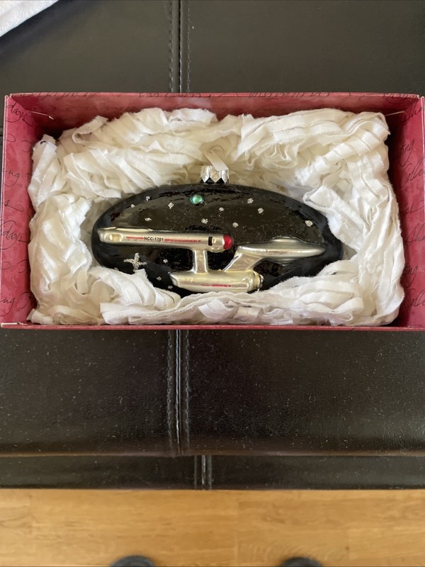 Star Trek USS Enterprise Ncc-1701 Hallmark Crown Reflections Glass Ornament 1999