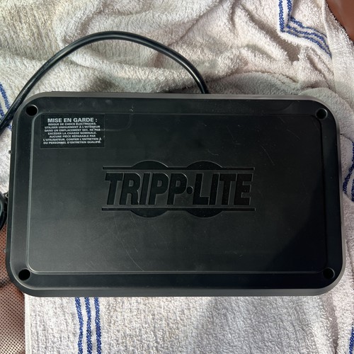 Tripp-Lite OMNI900LCD UPS 115V 60Hz 7.5A 900VA 475W, NO BATTERY - Bild 5 von 5