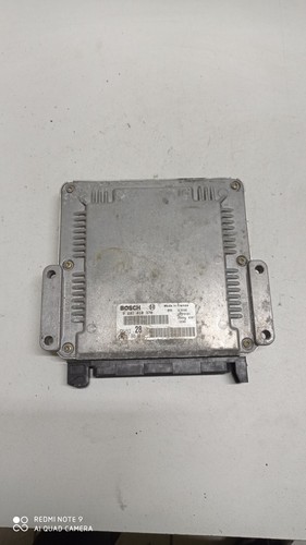 CALCULATEUR MOTEUR ECU PEUGEOT 406 2.2 HDI 0281010370 / 9638794880  (99A) - Bild 1 von 4
