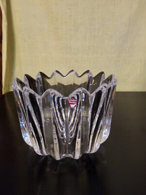 ORREFORES ROUND LEAD CRYSTAL SIGNED FLEUR BOWL 4 3/4''