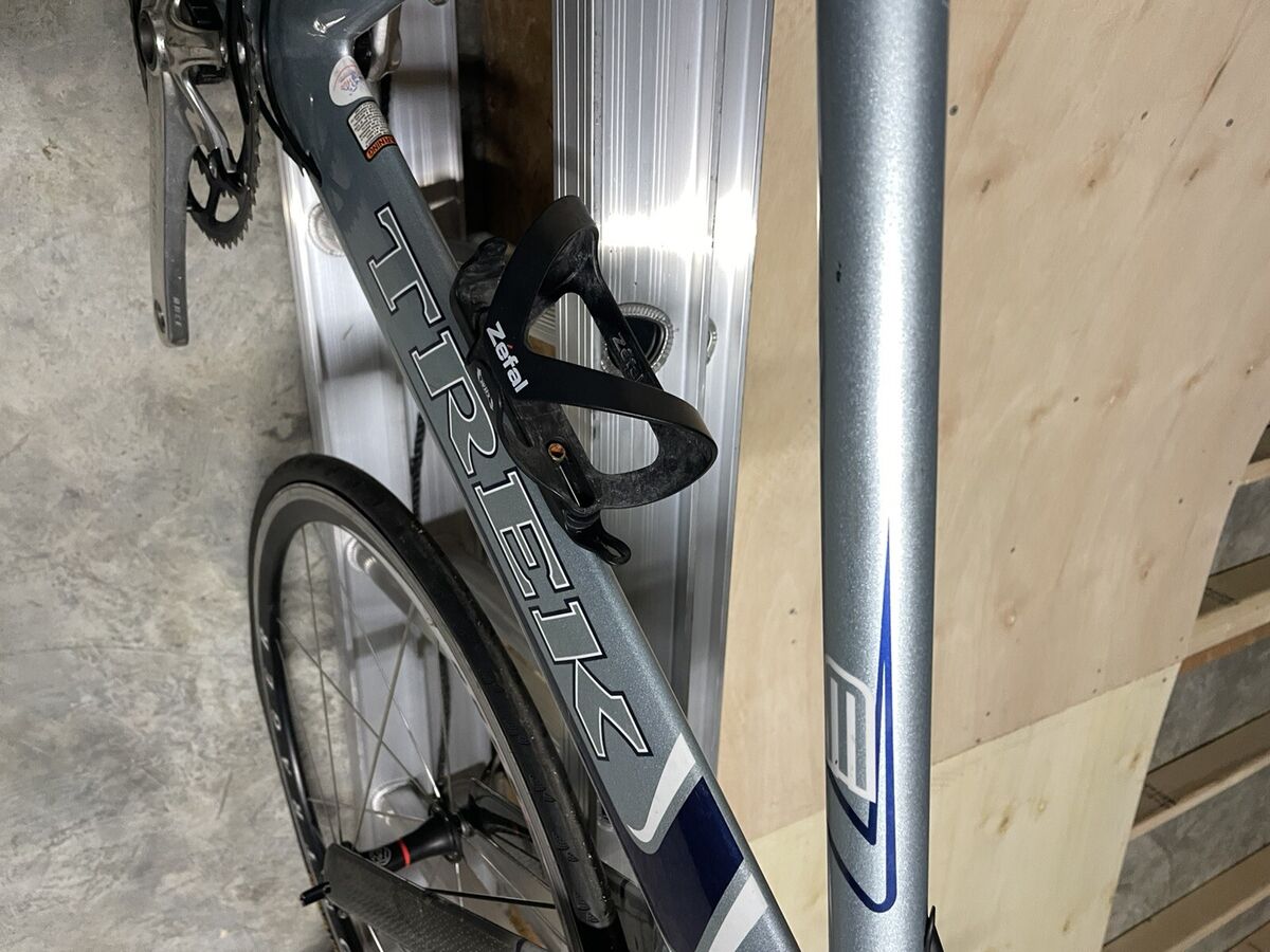 Trek Equinox 7 e7 Carbon Fiber Made in US - - Size 20.75 Trek Equinox 7 e7 Carbon Fiber Made in US - - Size 20.75