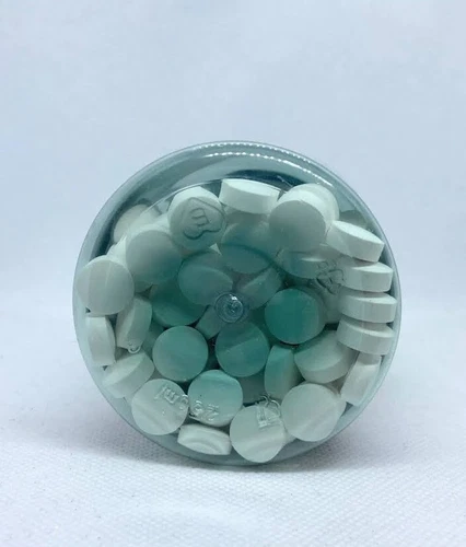 Holland & BarrettCalcium Magnesium Zinc + Iron & Vitamin C – Bone Immune Support - Picture 9 of 24