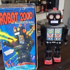 Schylling Robot 2000 Millennium Battery Operated Toy with Box 1997