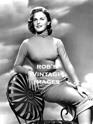 BULLET BRA MAMA  photo Sexy Beauty Lee Remick Retro Movie Star 8.5 x11