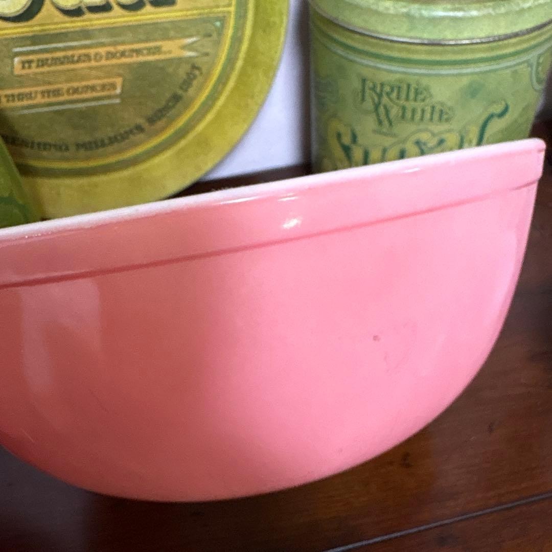 Vintage Pyrex Pink Mixing Bowls 3 Piece Set Nesting Glass MCM Mid