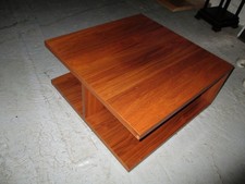 Couchtisch von NOW bei HÜLSTA, Nussbaum, TOP