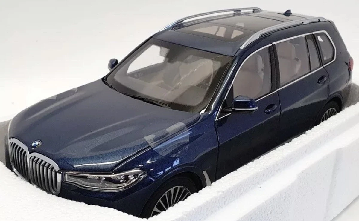 Miniature Voiture Kyosho 1:18 – BMW X5 3.0 D – Bleue – Neuve Sous Blister