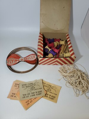 Vintage ATOMIC JET FLYING SAUCER Helicopter Gyro Toy by Formis Mfg STORE DISPLAY