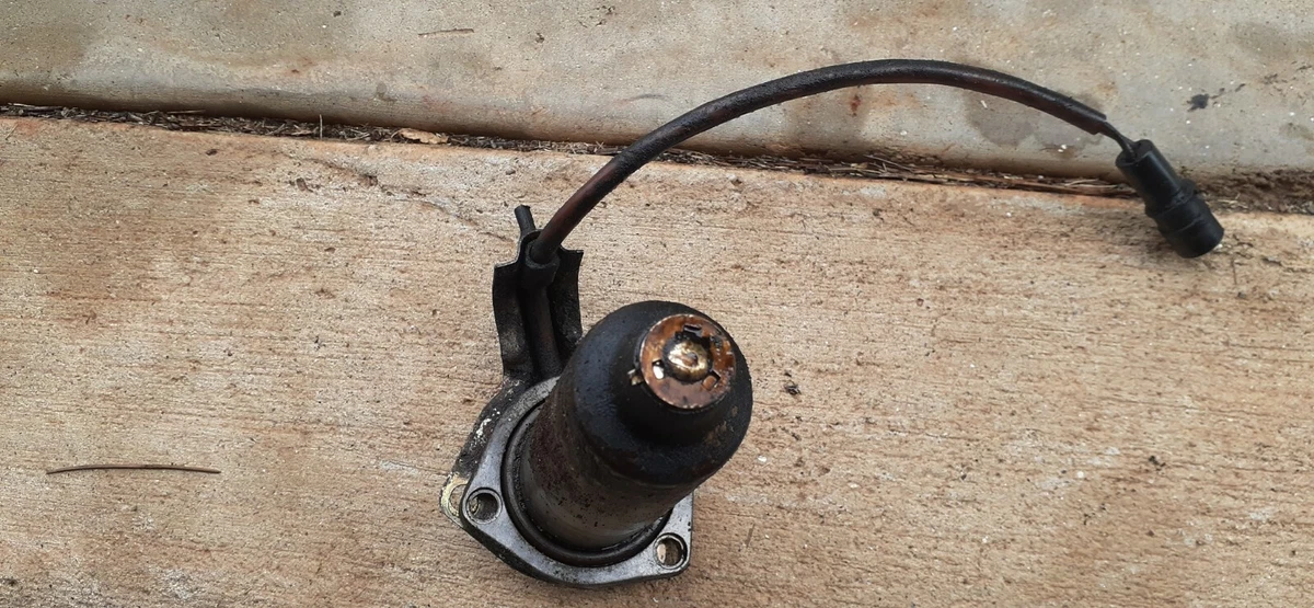 Bmw E23 E28 E24 733i 533i 633i Oil Level Sending Unit 12611276183 