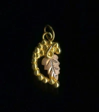 New 10K 17mm Solid Yellow & Rose Gold Grape Leaf Petal Plant Pendant Charm ub