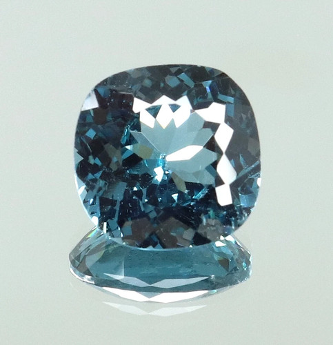 AAA Natural Flawless Santa Maria Aquamarine Cushion Cut Loose Gemstone 9.55 Ct - Picture 5 of 7