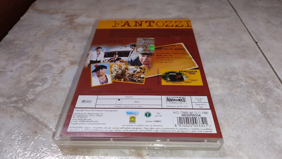 DVD PAOLO VILLAGGIO FANTOZZI CONTRO TUTTI VERSIONE VENDITA 1 EDIZIONE MEDUSA - Immagine 2 di 3