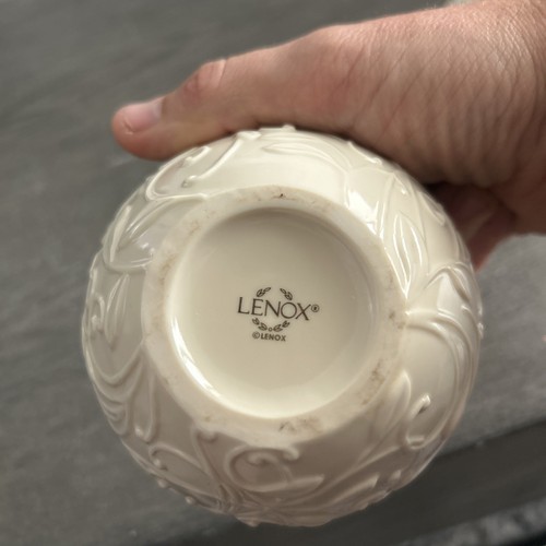 Lenox Pierced Potpourri 7" Pear Covered Dish & Lid Retired - Picture 4 of 7