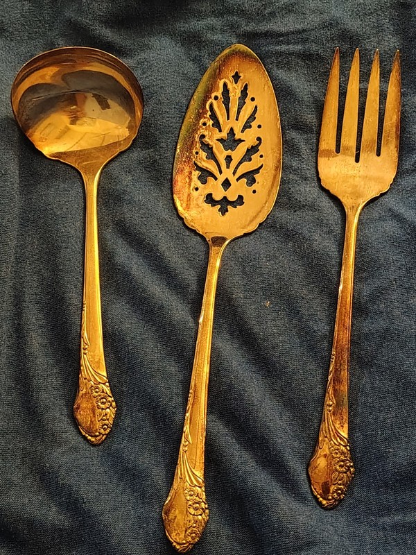 ONEIDA Tudor Plate Community Silverplate Serving Pieces Set of 3