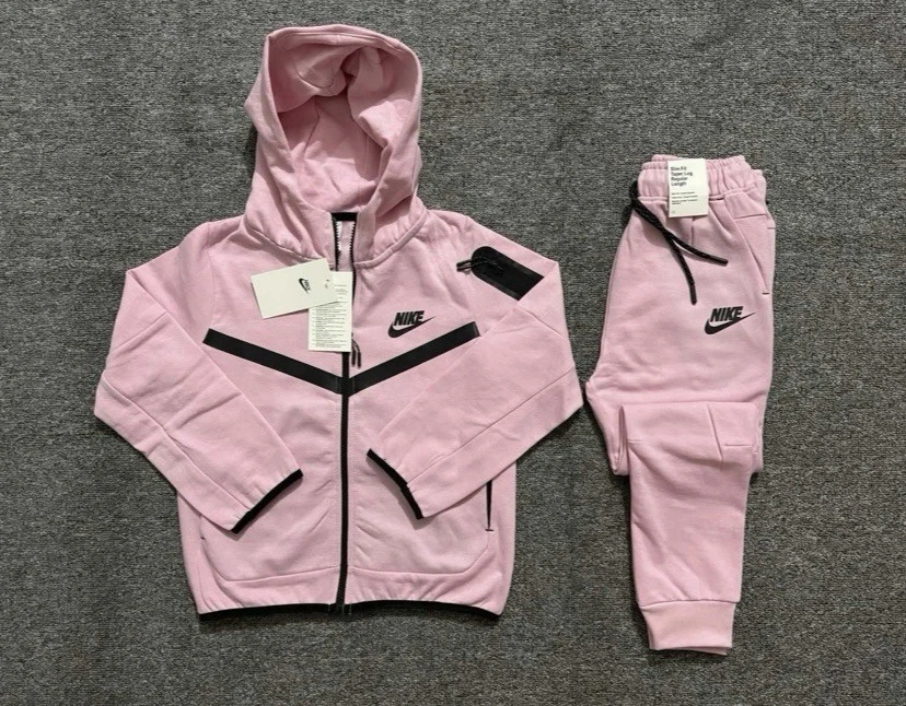 Nike Tech Fleece Set Kids Full Zip Hoodie Jogger Pants Set - Image 4 of 4